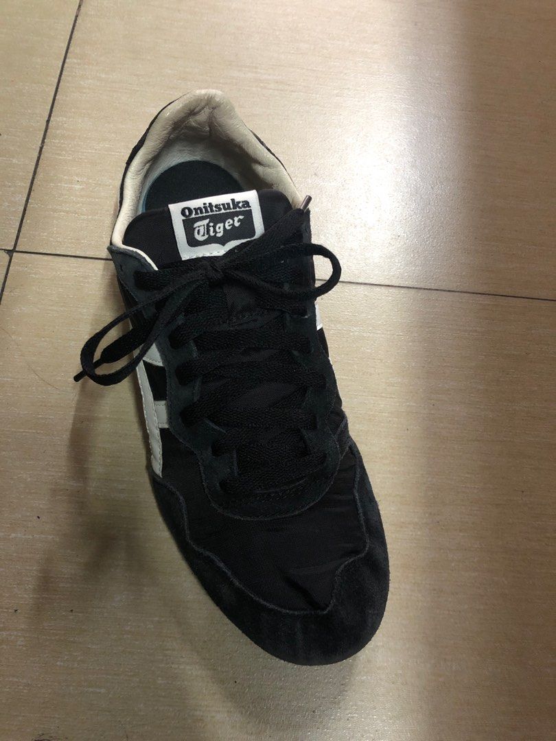 onitsuka tiger serrano black