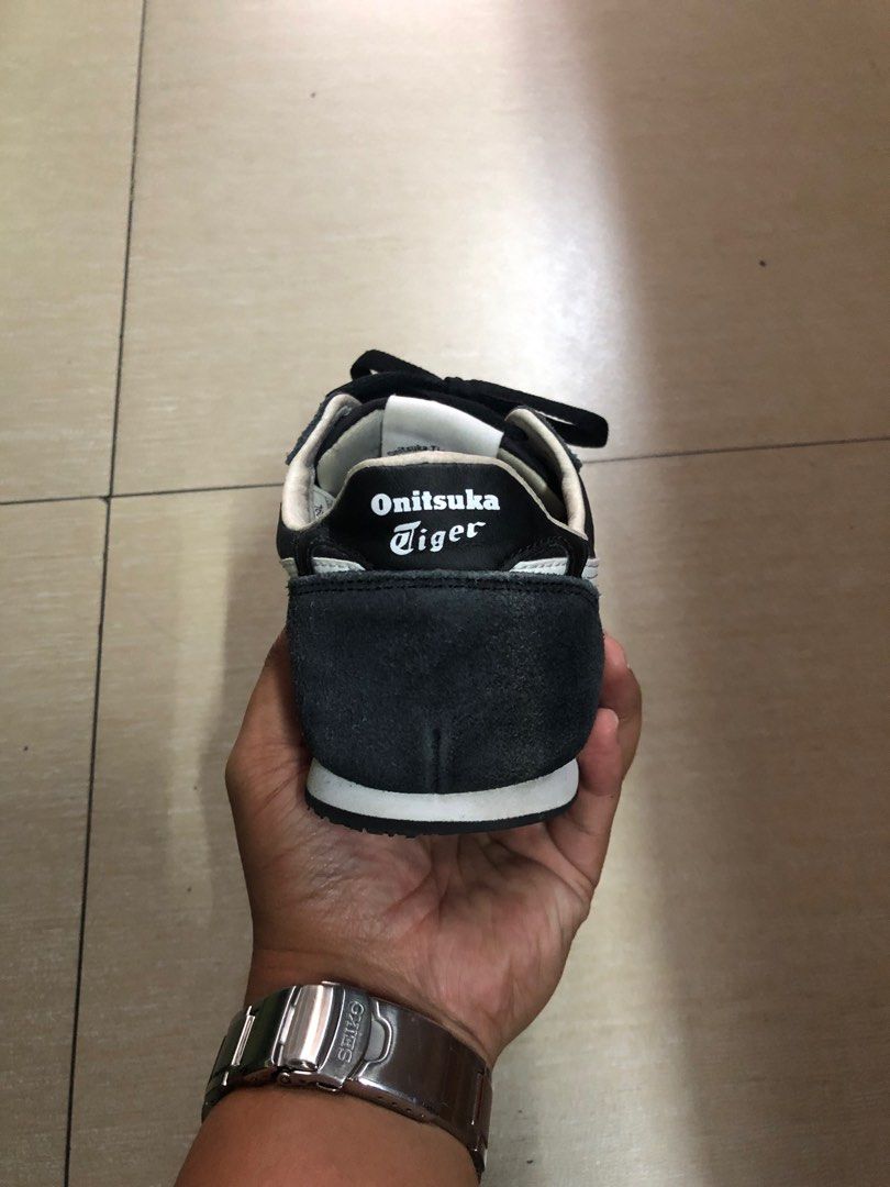 onitsuka tiger serrano black and white