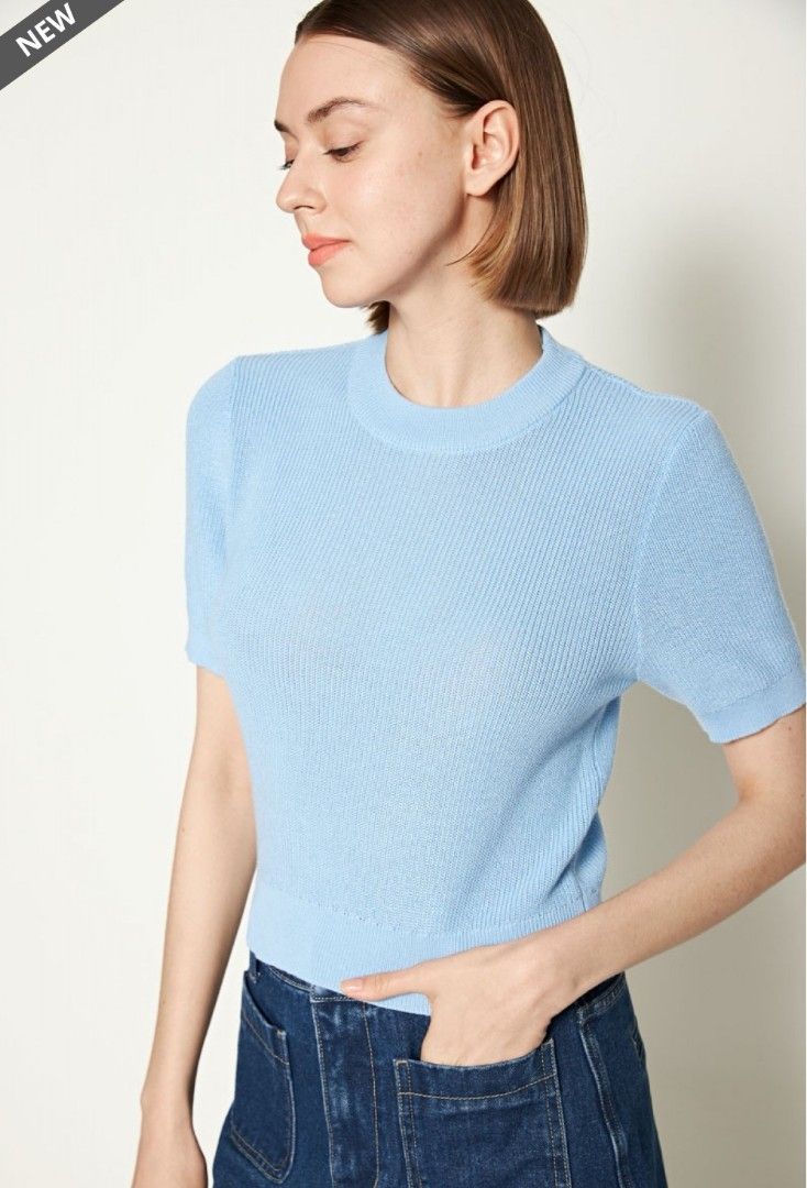 Light blue short sleeve sweater store