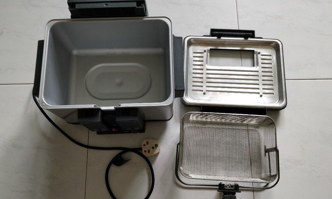 Philips deep fryer HD4255, TV & Home Appliances, Kitchen Appliances