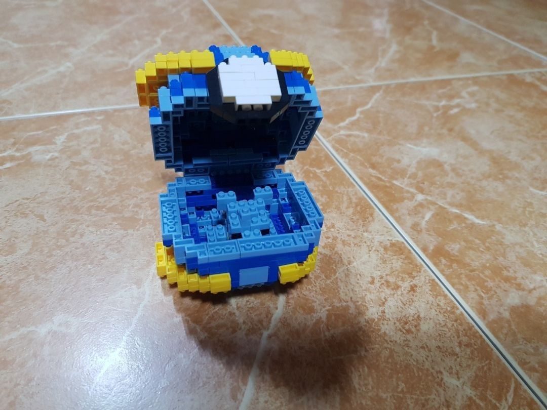 Poke ball lego, Hobbies & Toys, Toys & Games on Carousell