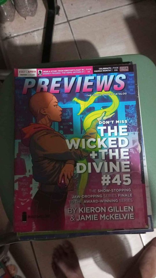 Previews magazine catalog April 2019 issue 2nd Hand Magazine, Hobbies & Toys, Books