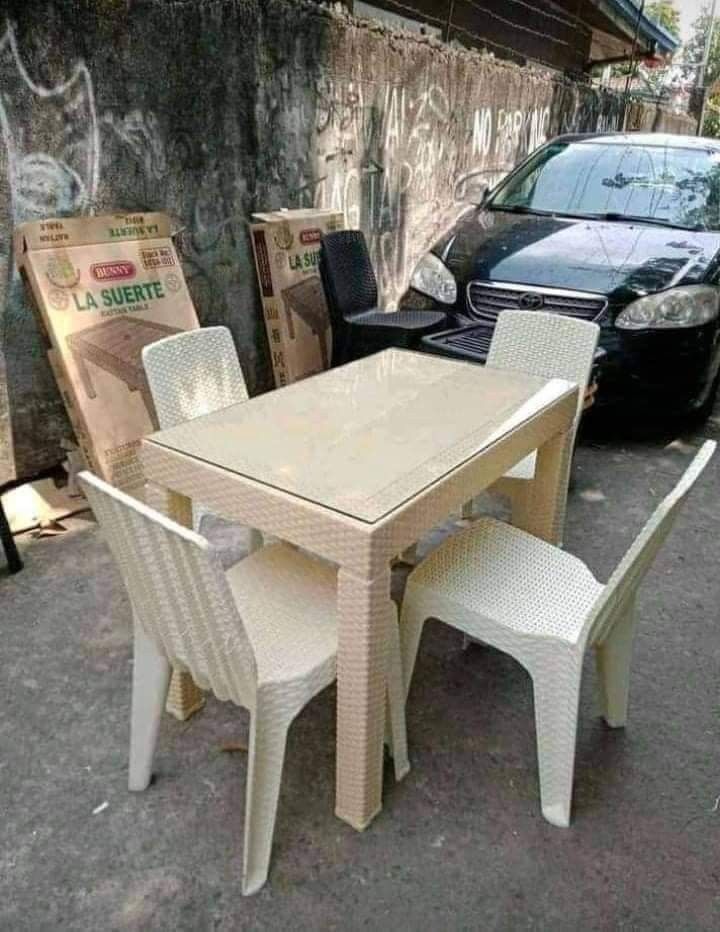 Rattan dining sets table CASH ON DELIVERY (Category: Tables & Sets) located in Quezon City. Submitted by joycemanahan (Listing ID 1198164683, Image 3). Description: 📍RATTAN SET TABLE AND CHAIRS BERMONTHS SALE🎄😇 ✅BRAND NEW ✅BODEGA PRICE ✅DIRECT BODEGA ✅OUTDOOR/INDOOR USED AVAILABLE SIZE⤵️ 2 SEATERS 24x38 4 SEATERS 24X38 6 SEATERS 30x48 8 SEATERS 36x60 ✅WITH OR WITHOUT GLASS AVAILABLE ☺️ 📍OPEN FOR PICK-UP 📍OPEN FOR DELIVER (Cash on delivery+DF
