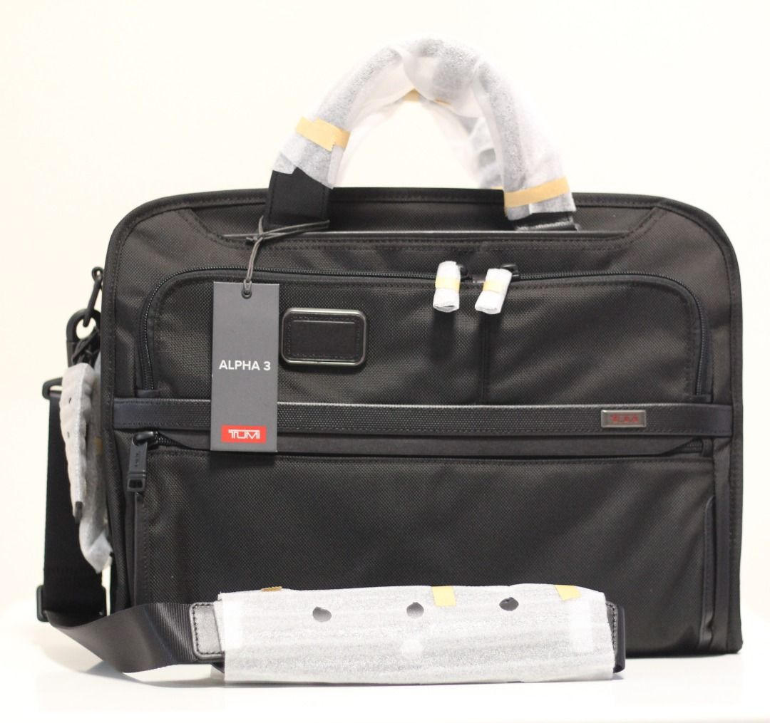 Retail $960 - New Tumi 2603182D3 - Alpha 3 Slim Three Way Brief / 3 way  laptop bag / 15