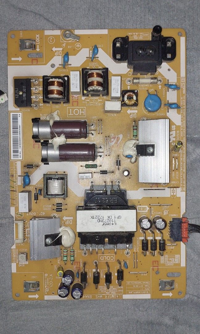 Samsung UA40J5200 mainboard and power board., TV & Home Appliances, TV