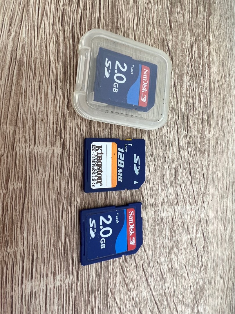 Sandisk memory card, Mobile Phones & Gadgets, Mobile & Gadget