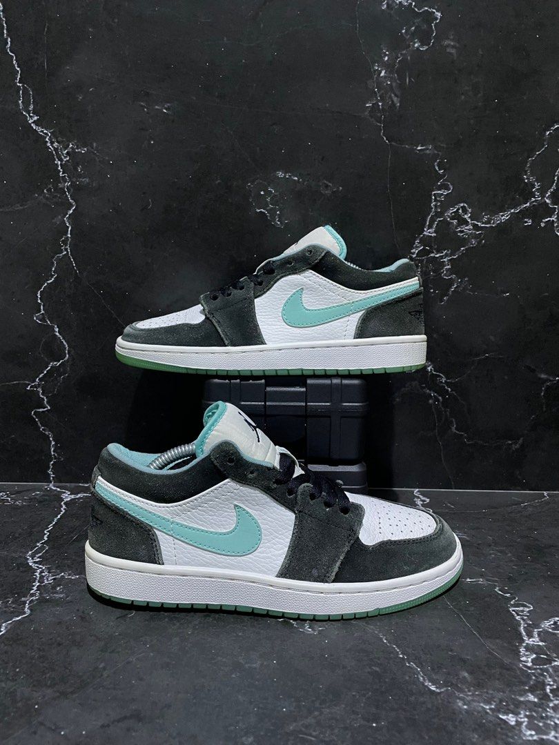 aj1 low island green