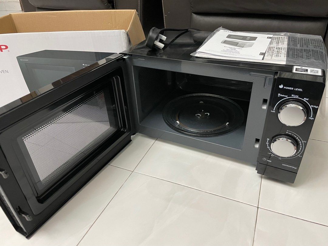 Sharp microwave oven 20L R219EK, TV & Home Appliances, Kitchen