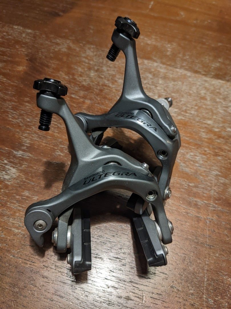 Shimano Ultegra 6700 brake calipers/brakeset/ rim brakes, Sports Equipment, Bicycles & Parts