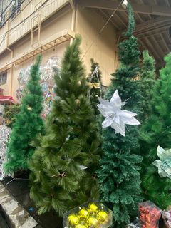 (Category: ) located in . Submitted by GreatFindsGuaranteed (Listing ID 1198192297, Image 1). Description: .