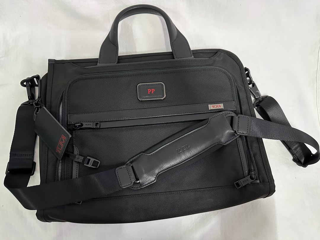 TUMI Laptop Bags – Luggage Pros