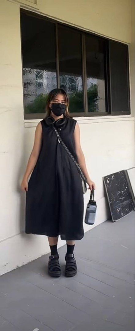 uniqlo cotton sleeveless tiered dress 20 Women s Fashion