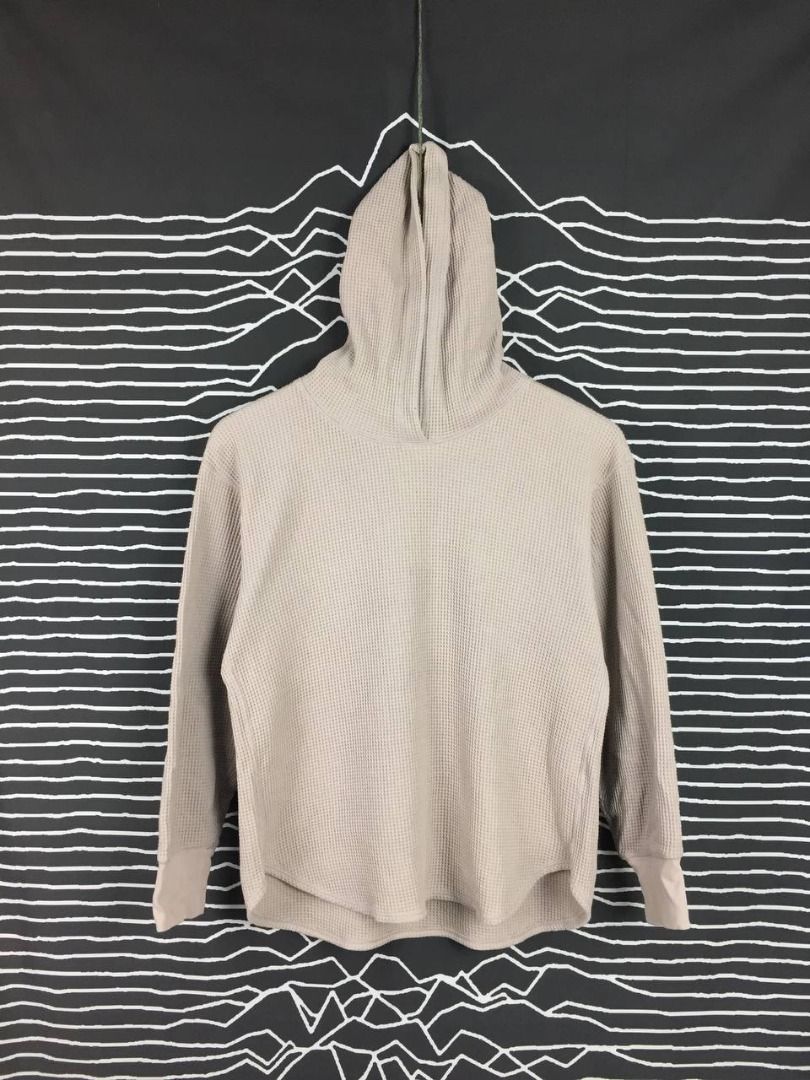 Uniqlo cropped new arrivals hoodie