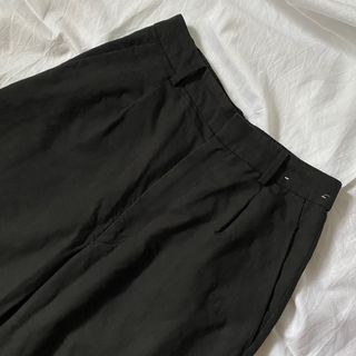 (Category: ) located in . Submitted by bees.outfits (Listing ID 1198083688, Image 1). Description: .