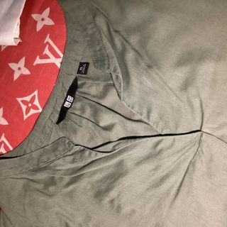 Uniqlo Moss Army Green Blouse XL on tag fits 3XL ukay ukay cheap 