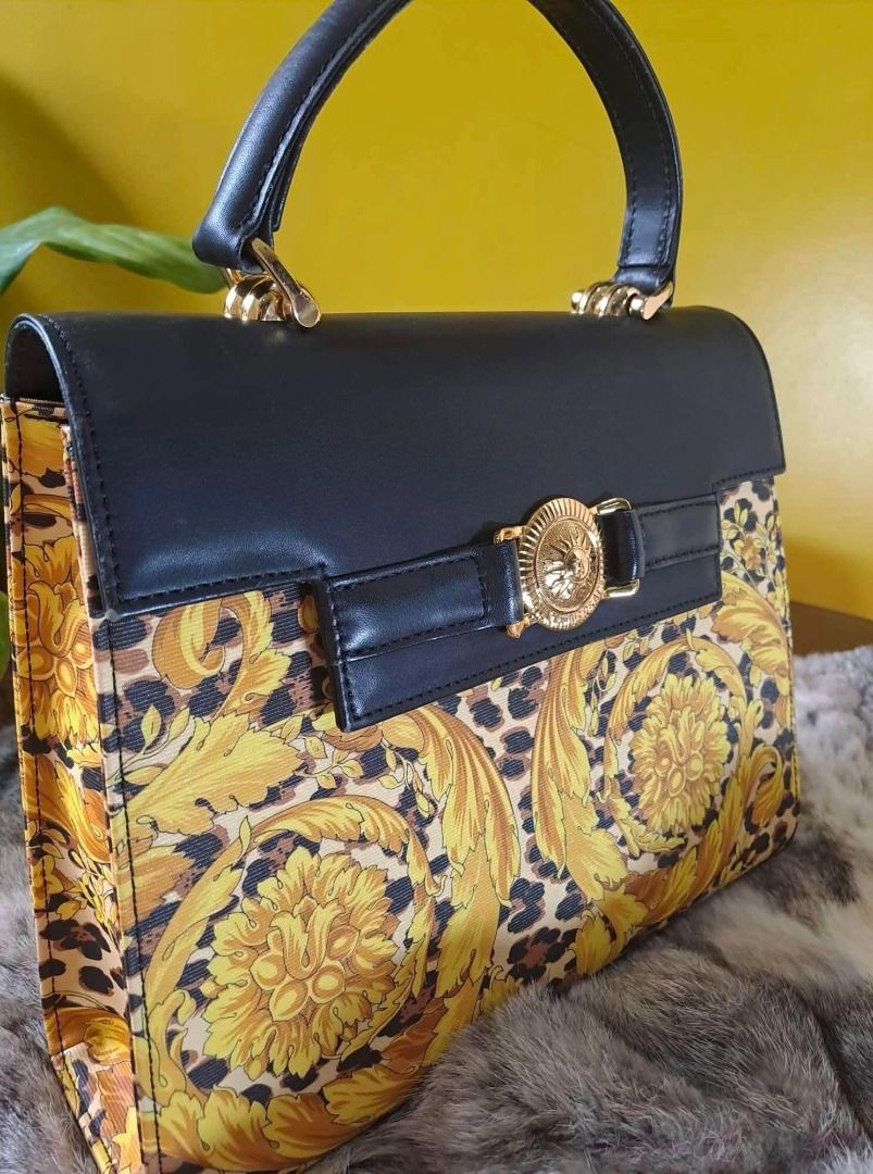Gianni versace Kelly baroque medusa bag Black Yellow Leather ref.86973 -  Joli Closet