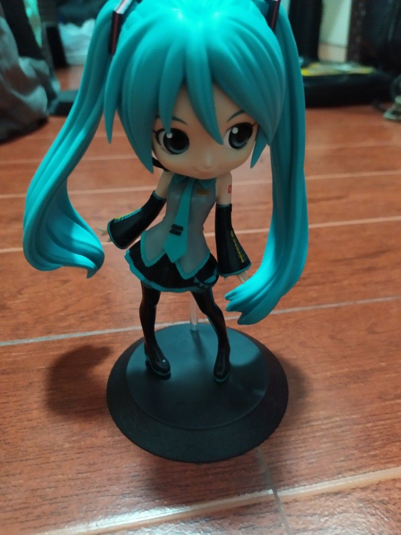 Vocaloid Q Posket Hatsune Miku (Ver.A), Hobbies & Toys, Toys