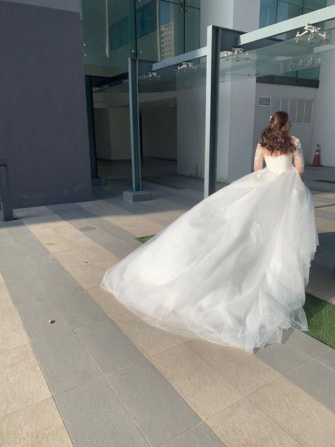 Wedding dress peacock hotsell
