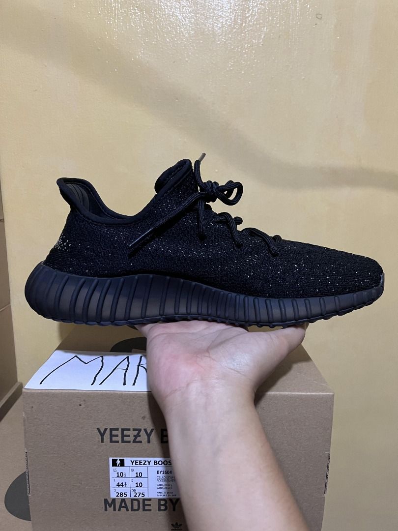Yeezy Boost 350 v2 Oreo 2022 Restock Men s Fashion Footwear