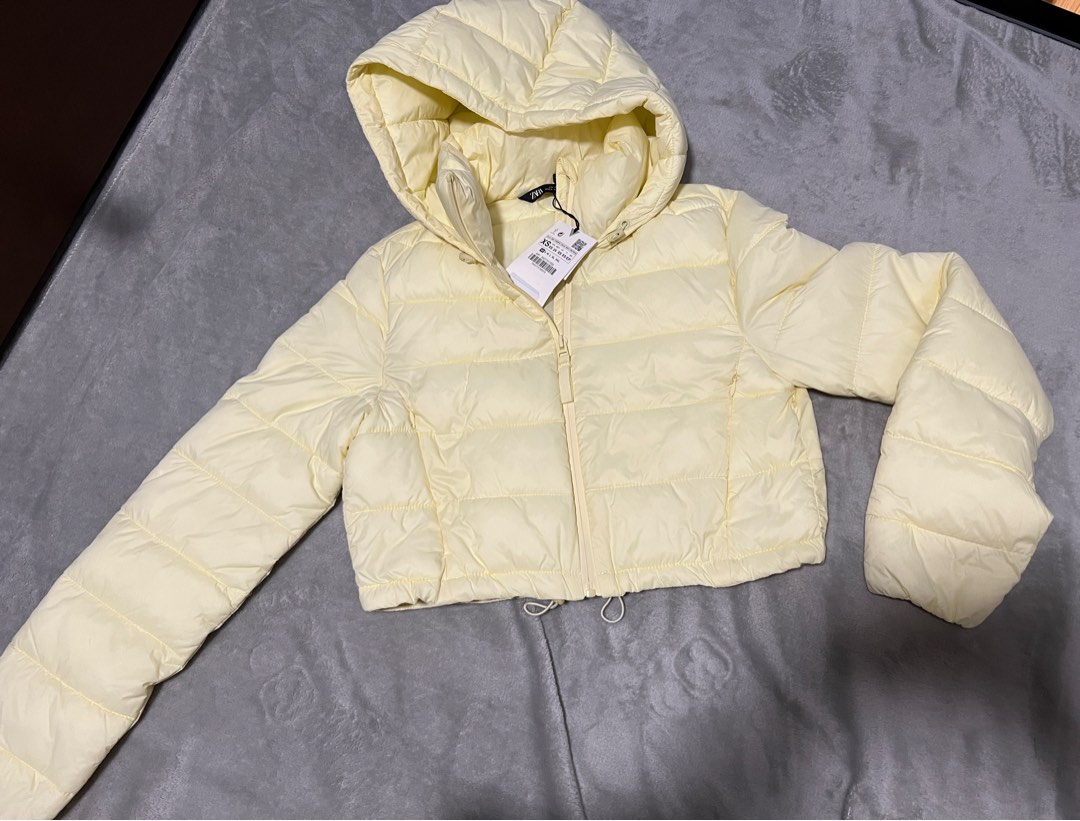 Zara puffer jacket, Women's Fashion, Coats, Jackets and Outerwear on