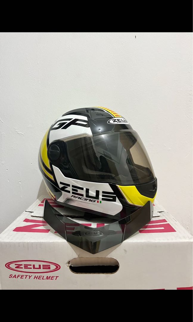Zeus gp helmet top