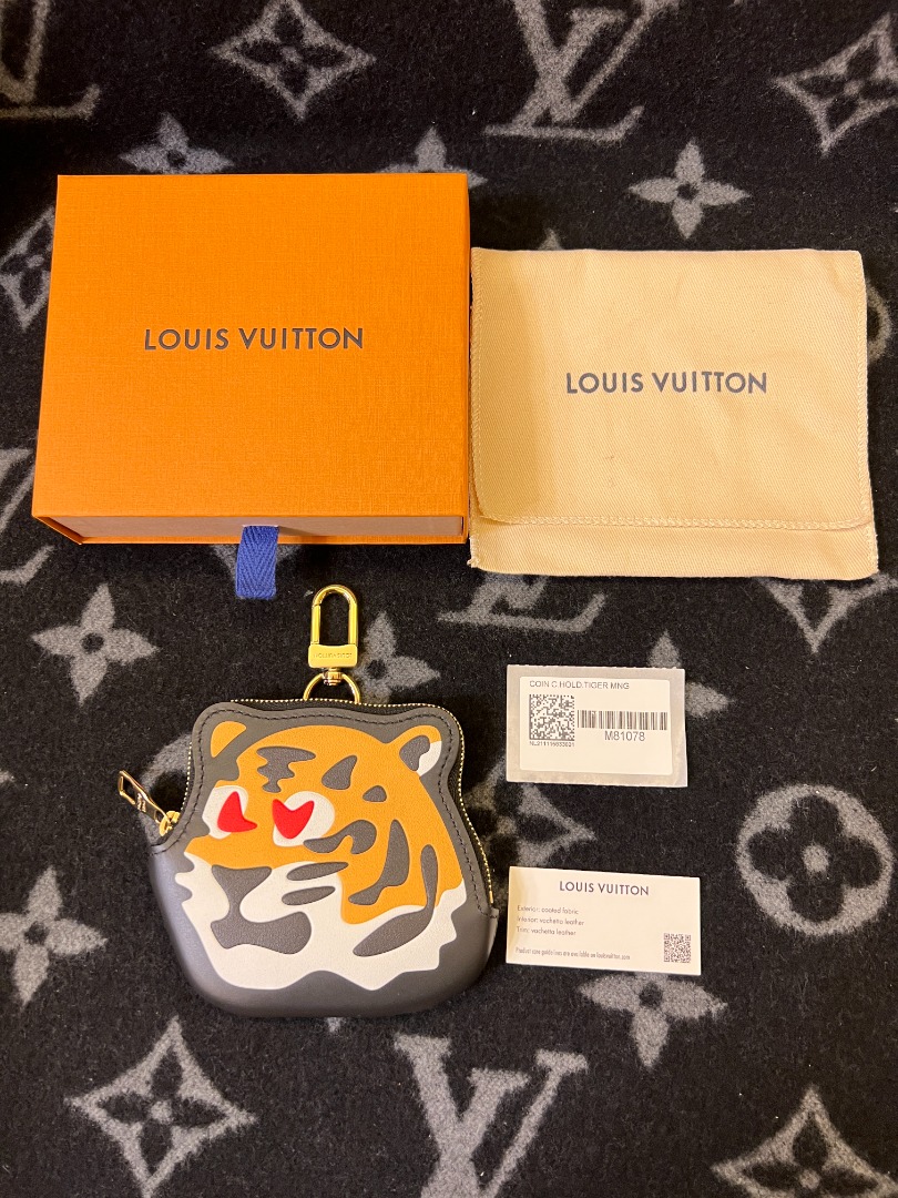 Shop Louis Vuitton 2021-22FW Tiger Coin Card Holder (M81078) by La-La☆SHOP