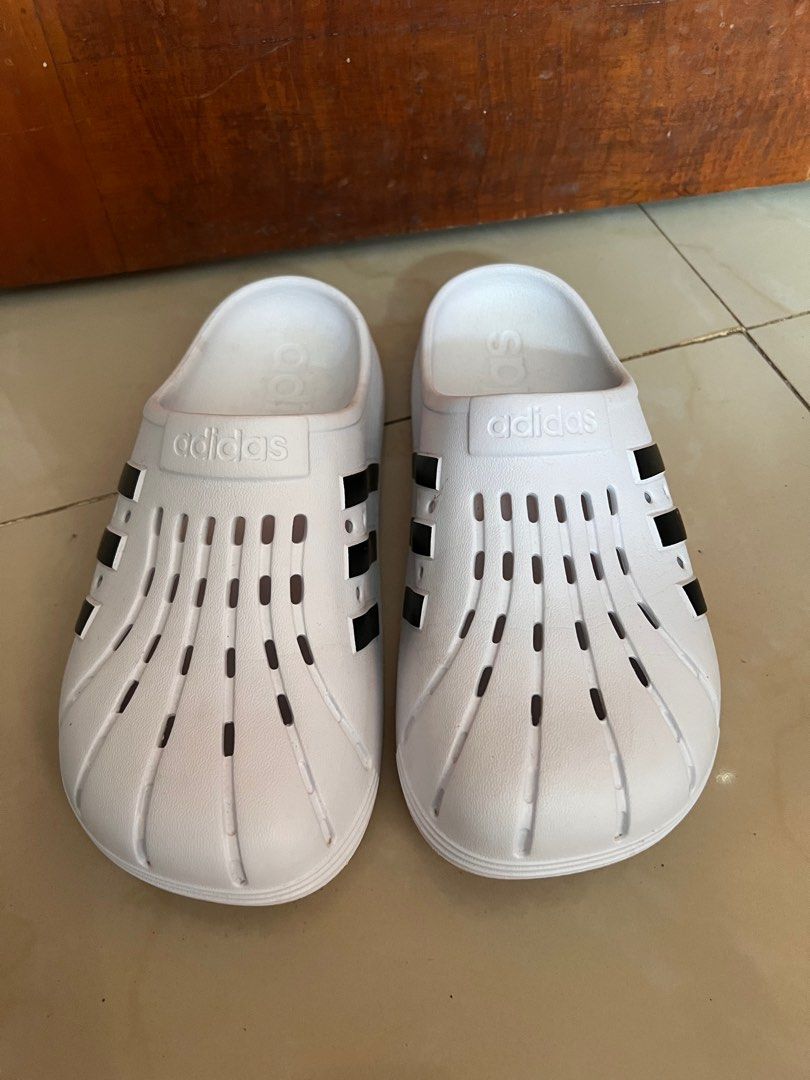 Adidas Unisex Slides, Women's Fashion, Footwear, Slippers and slides on