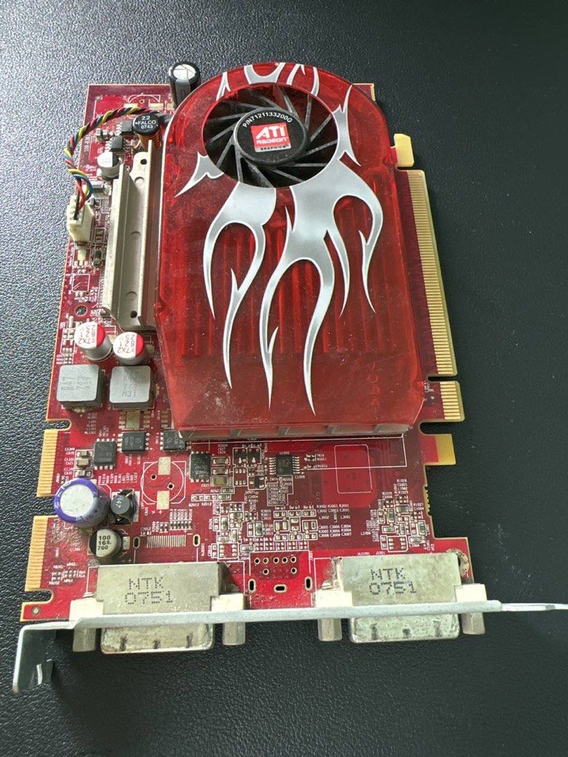 AMD ATI Radeon HD 2600 XT 256 MB Graphics card