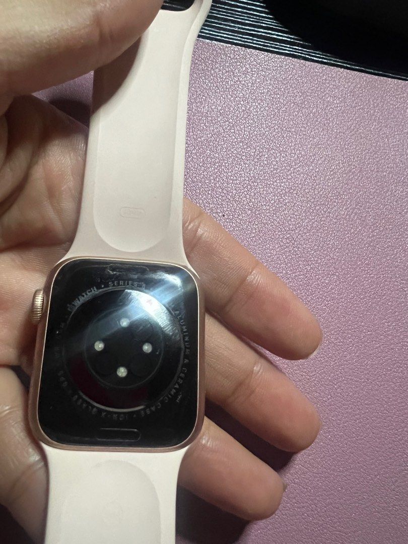 Apple watch series 6 (Category: Women's Watches) located in San Nicolas. Submitted by prin_gem (Listing ID 1198401715, Image 2). Description: Apple watch 6 no issue 100 bat health pa. Mura nlang Hindi ma syadong nagagamit. .
