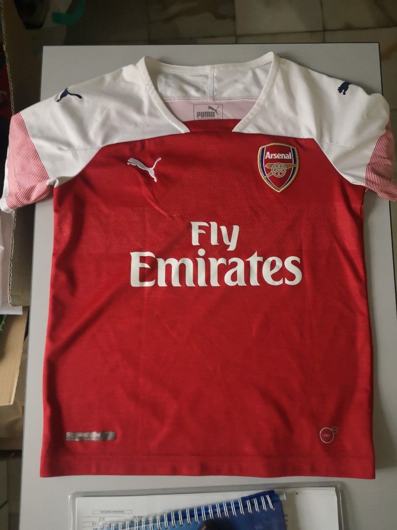 Arsenal top 1819 kit