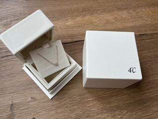 （分類：）位於 。 由 diiiivaaa 提交（商品編號 1198287645，圖片 1）。簡介： 。