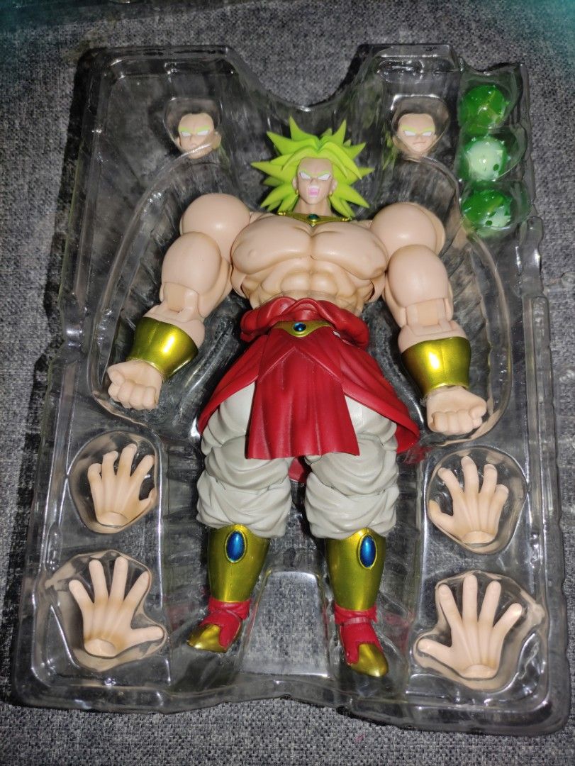 S. H. Figuarts Dragon Ball Z - Broly SDCC 2016 Exclusive – Xavier Cal  Customs and Collectibles