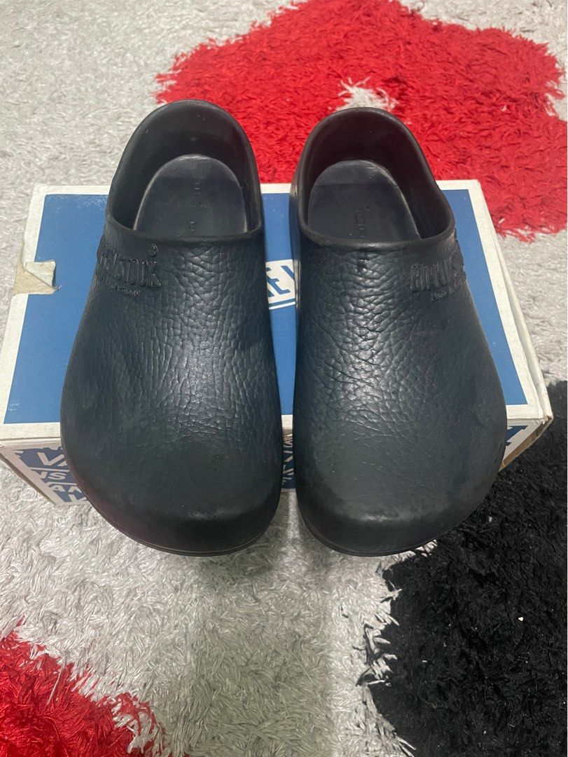 Birkenstock rubber clog, Men's Fashion, Footwear, Flipflops and Slides