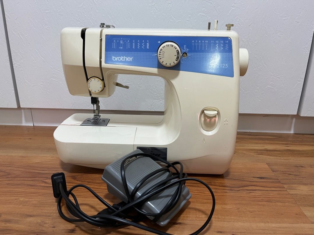 Brother Sewing Machine LS2125, TV & Home Appliances, Other Home