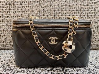 （分類：）位於 。 由 chanel365 提交（商品編號 1198329785，圖片 1）。簡介： 。