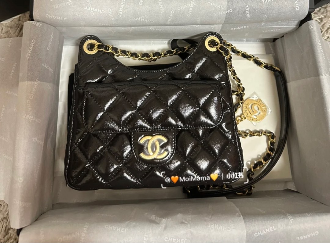 chanel hobo mini