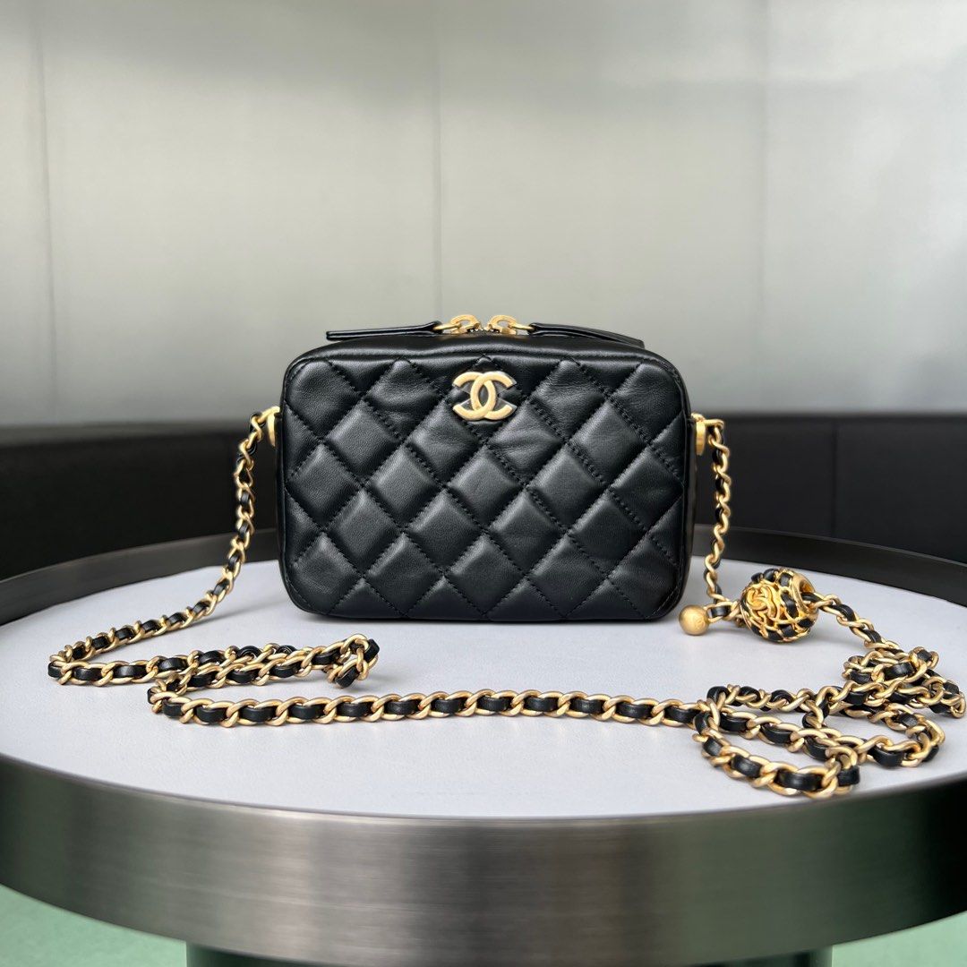 Chanel Camera Bag Pearl Crush Lambskin Black