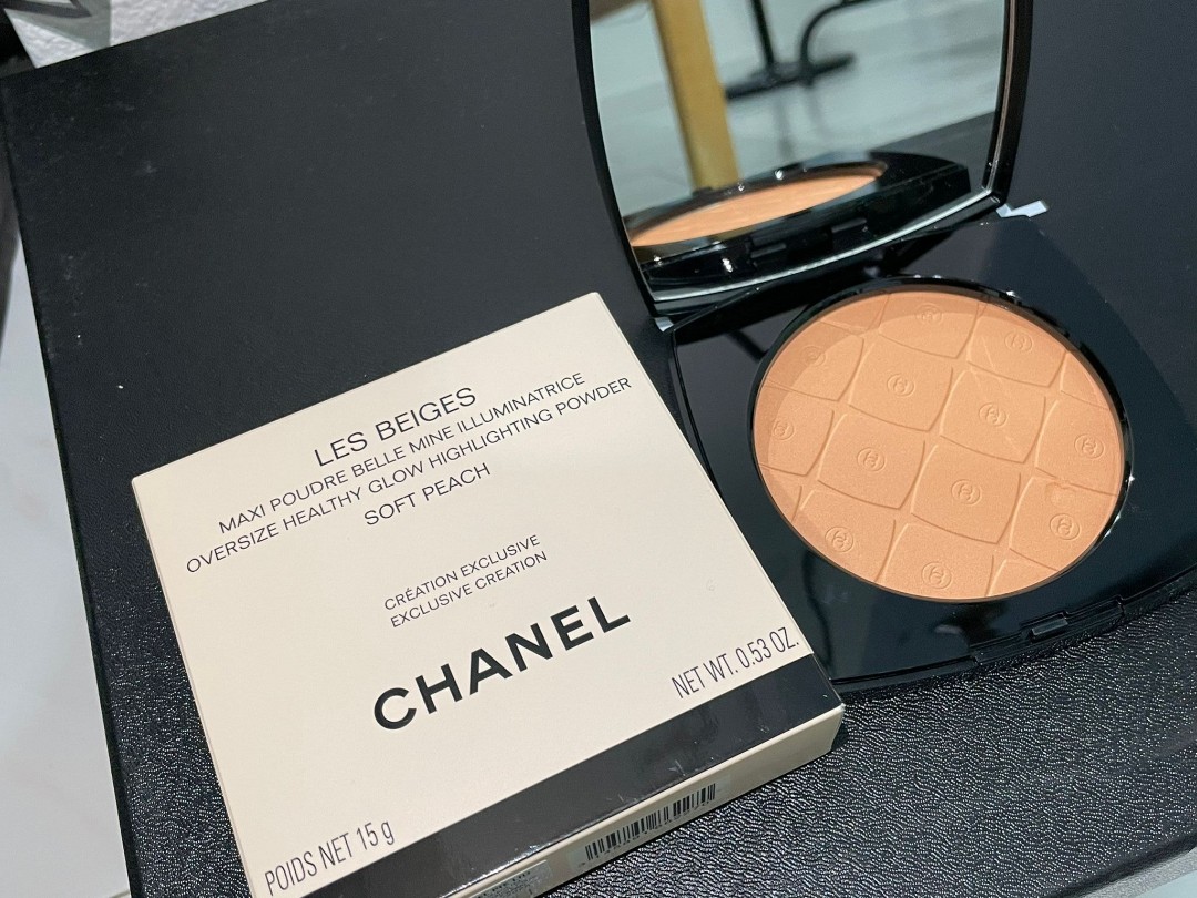 CHANEL · Les Beiges Oversize Healthy Glow Tender Pink Highlighting Powder