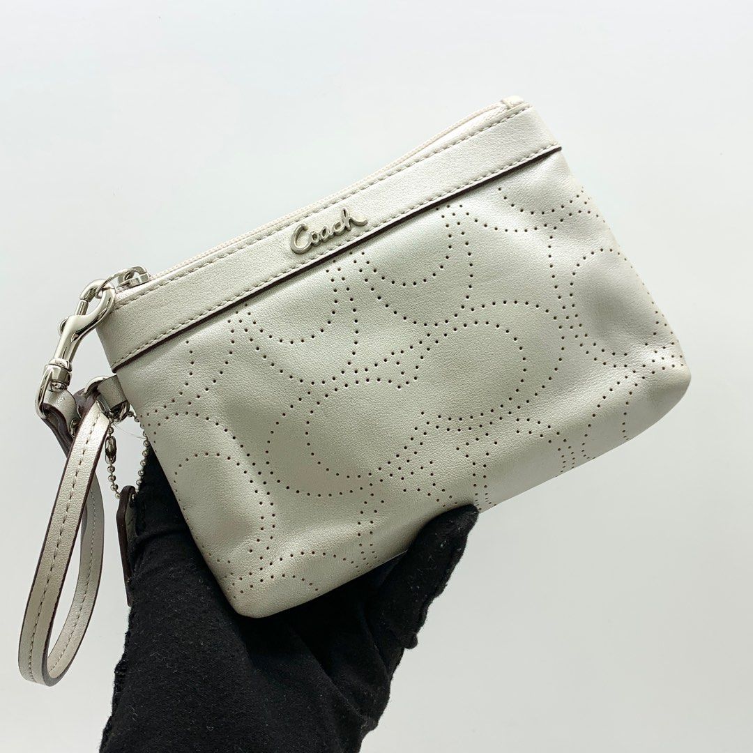COACH F45561 GREY WRISTLET BAG 227024078
