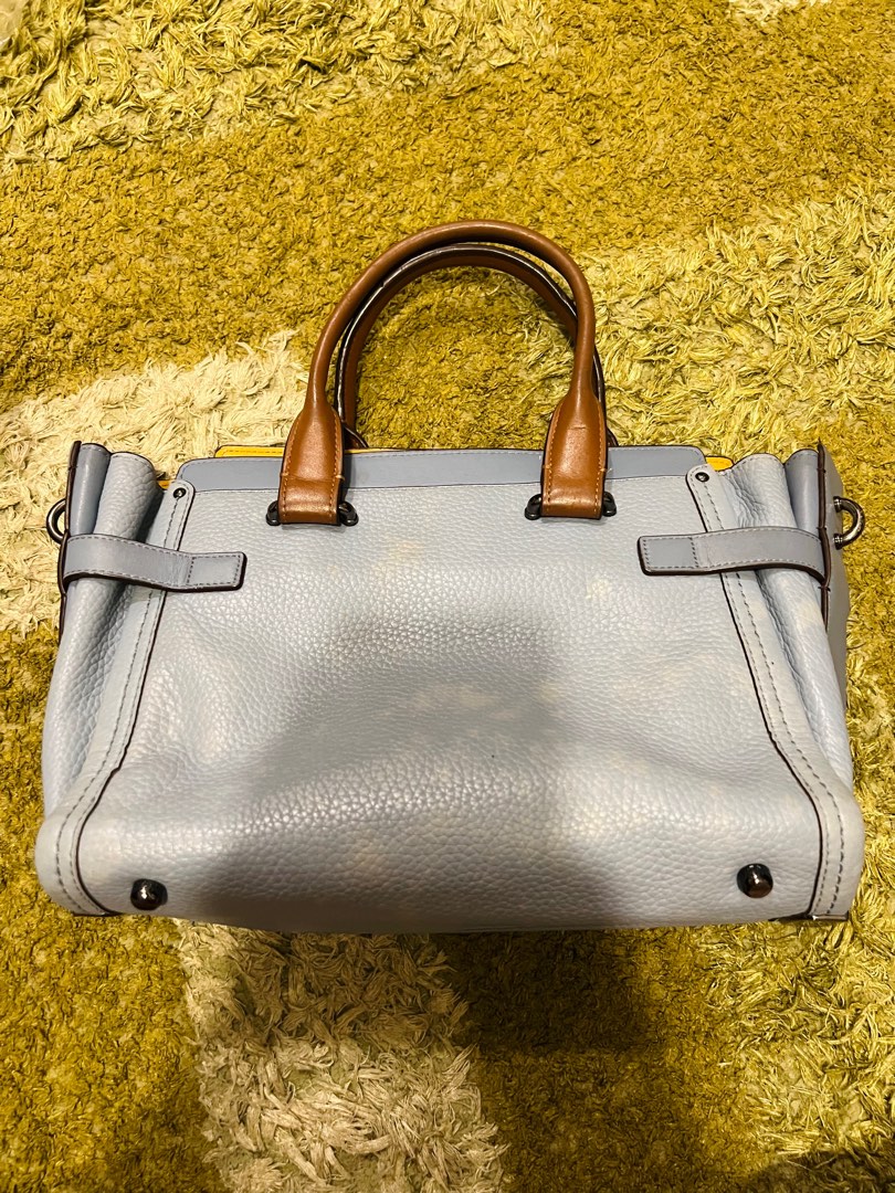 Coach Handbag, Luxury, Bags & Wallets on Carousell