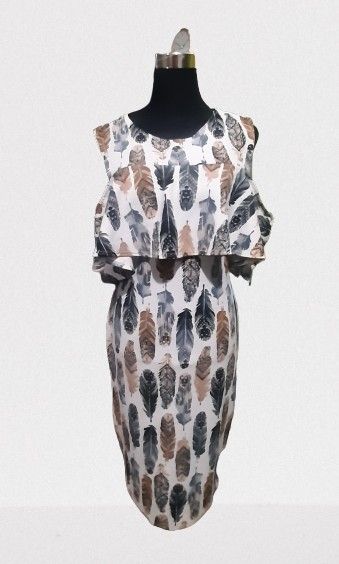 Cold shoulder formal dress (Category: Dresses) located in Paranaque City. Submitted by conrich (Listing ID 1198261877, Image 1). Description: Fits medium to Semi-large. Stretchable material, hugs to the body like a second skin. Bought, washed and stored..
