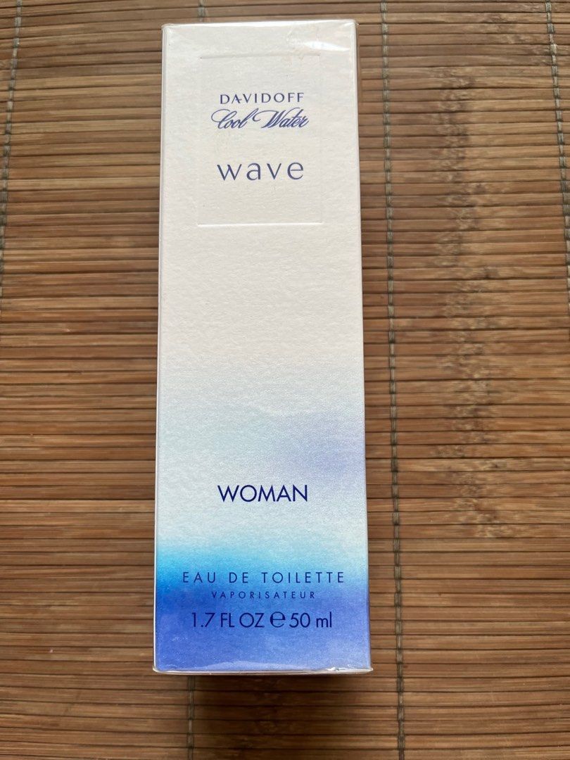 Davidoff Cool Water Wave EDT for women (Category: Fragrance & Deodorants) located in Manila. Submitted by tesscer (Listing ID 1198342193, Image 3). Description: This is still sealed in plastic, brand new. It was a gift from a relative living in Europe that has remained unopened..