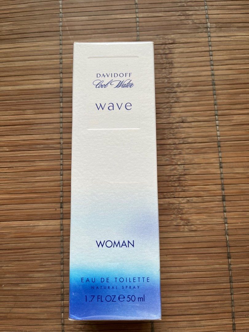 Davidoff Cool Water Wave EDT for women (Category: Fragrance & Deodorants) located in Manila. Submitted by tesscer (Listing ID 1198342193, Image 1). Description: This is still sealed in plastic, brand new. It was a gift from a relative living in Europe that has remained unopened..