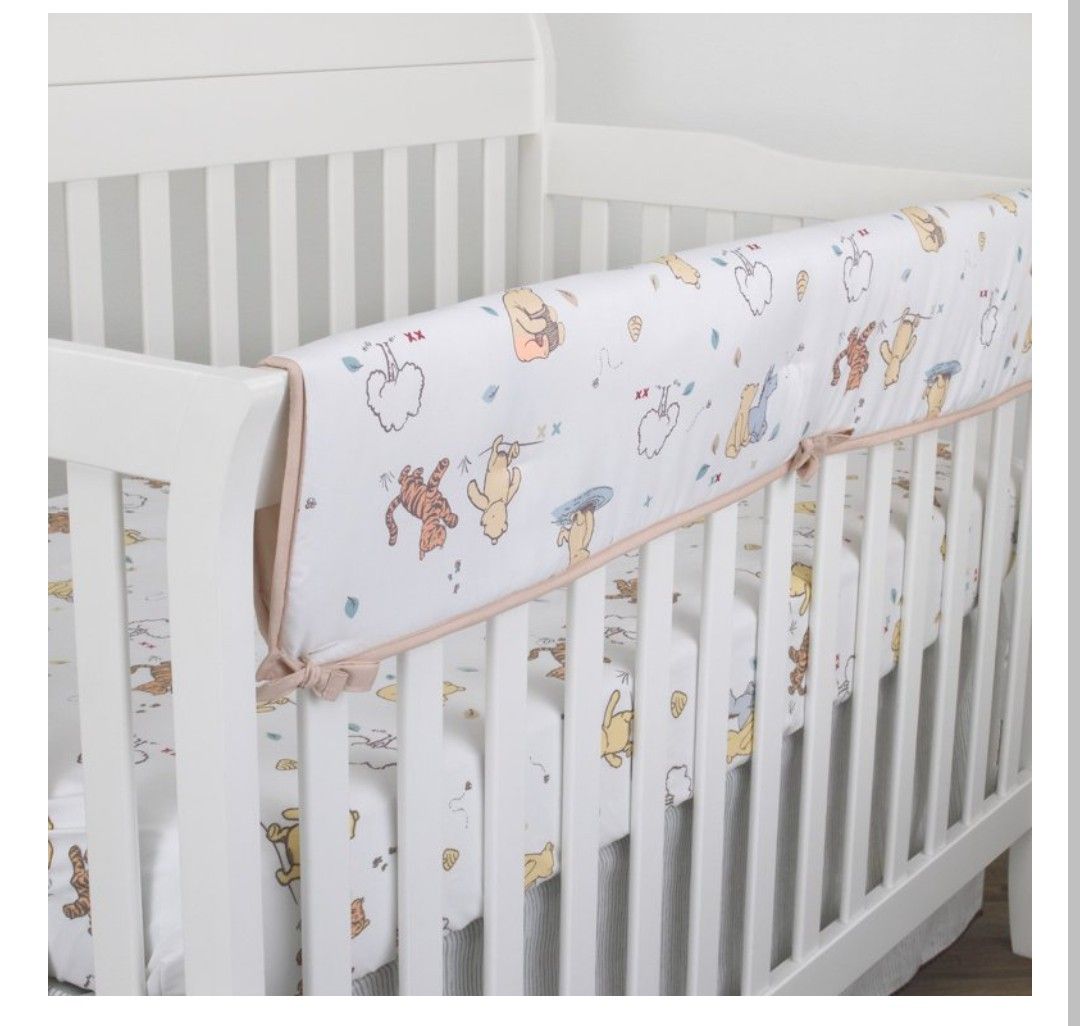 BRAND NEW! Winnie the Pooh Cot bed Bumper/Rail Guards, Babies & Kids
