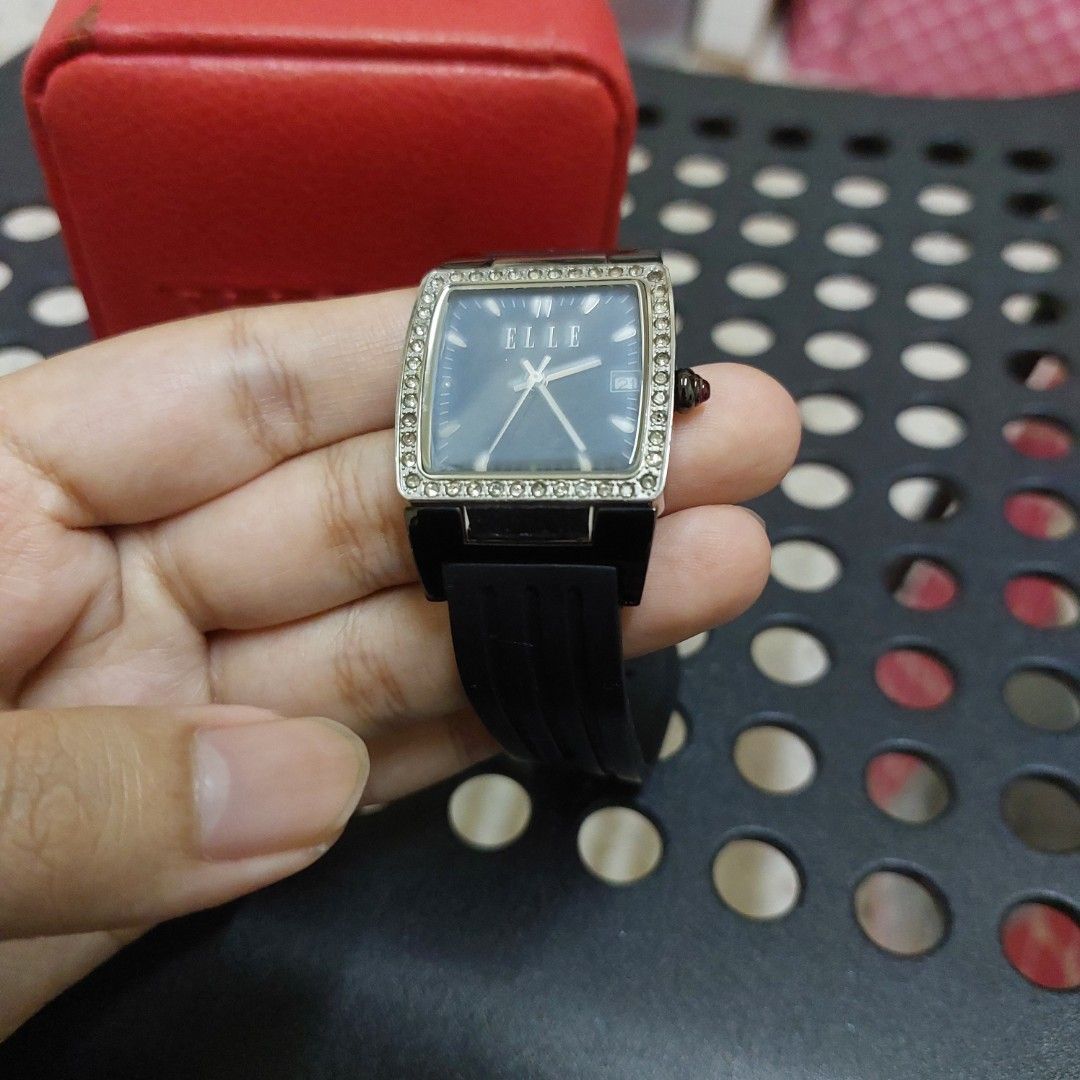 Elle time hotsell watch