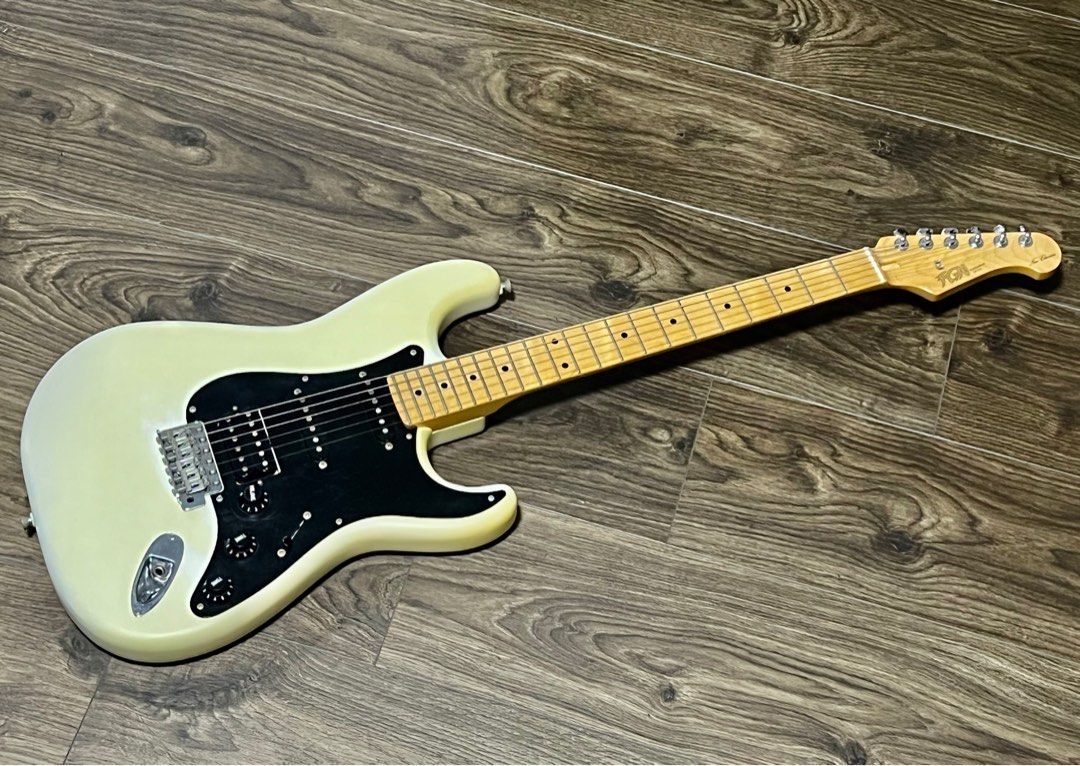 FGN Fujigen HSS Stratocaster Electric Guitar KNST11MBD #B200883