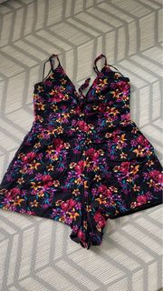(Category: ) located in . Submitted by cherrs84 (Listing ID 1198263127, Image 1). Description: .
