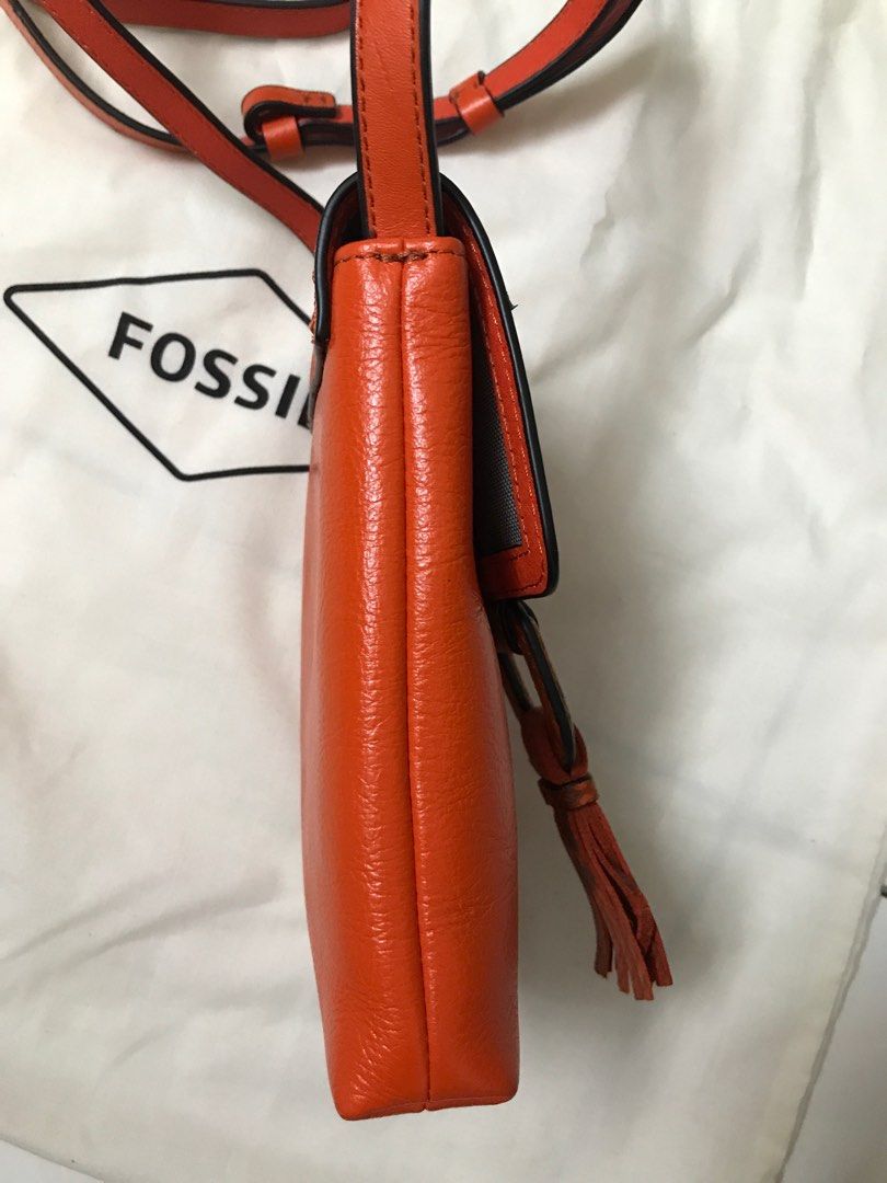 Fossil Bobbie Phone Bag Crossbody Poppy Orange color (Original price RM419), Women's Fashion