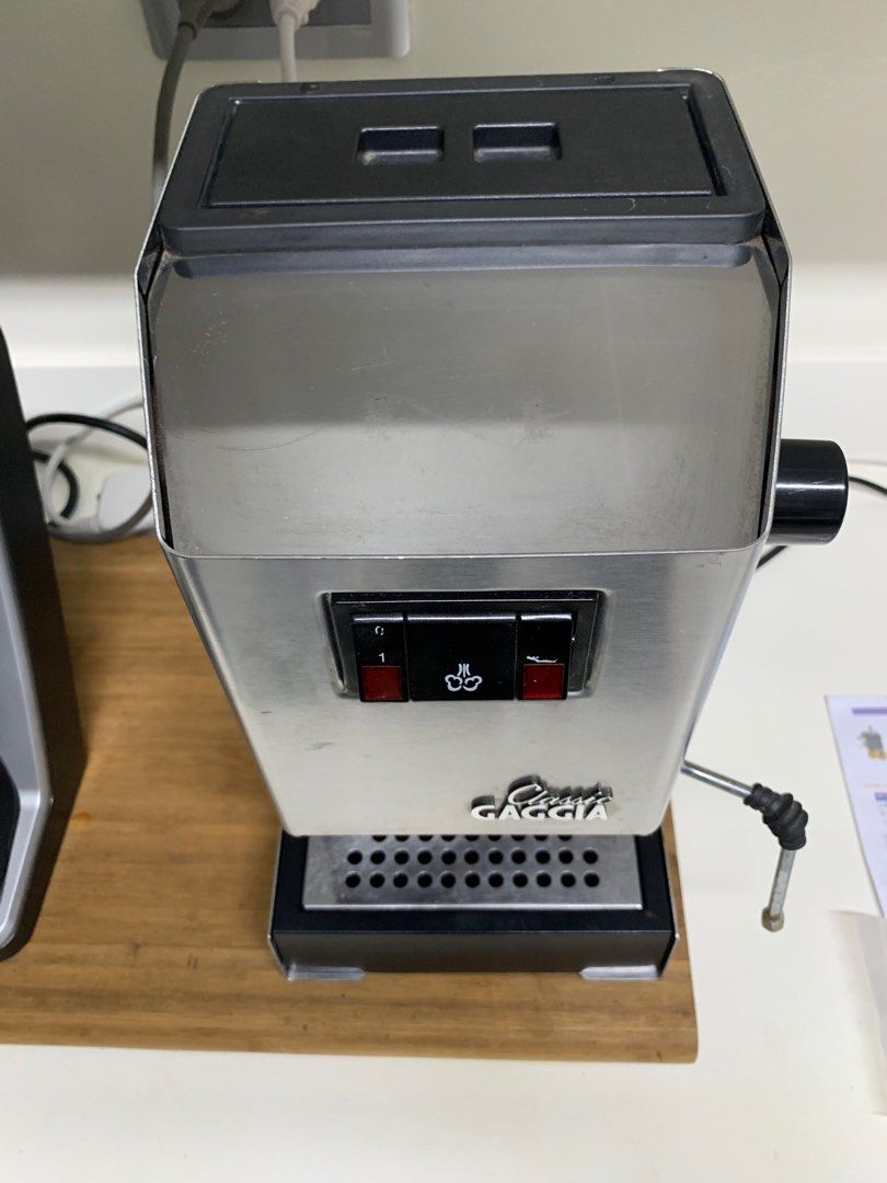Gaggia Classic Espresso Machine, TV & Home Appliances, Kitchen