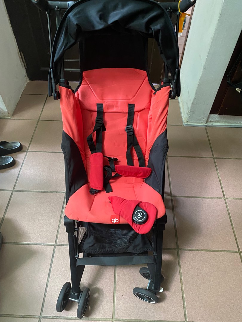 GB pockit air all terrain, Babies & Kids, Going Out, Strollers on Carousell